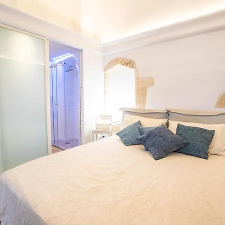 Nivera White Allure Maison Tatil Evi