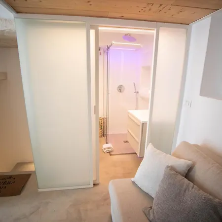 Nivera White Allure Maison Tatil Evi *